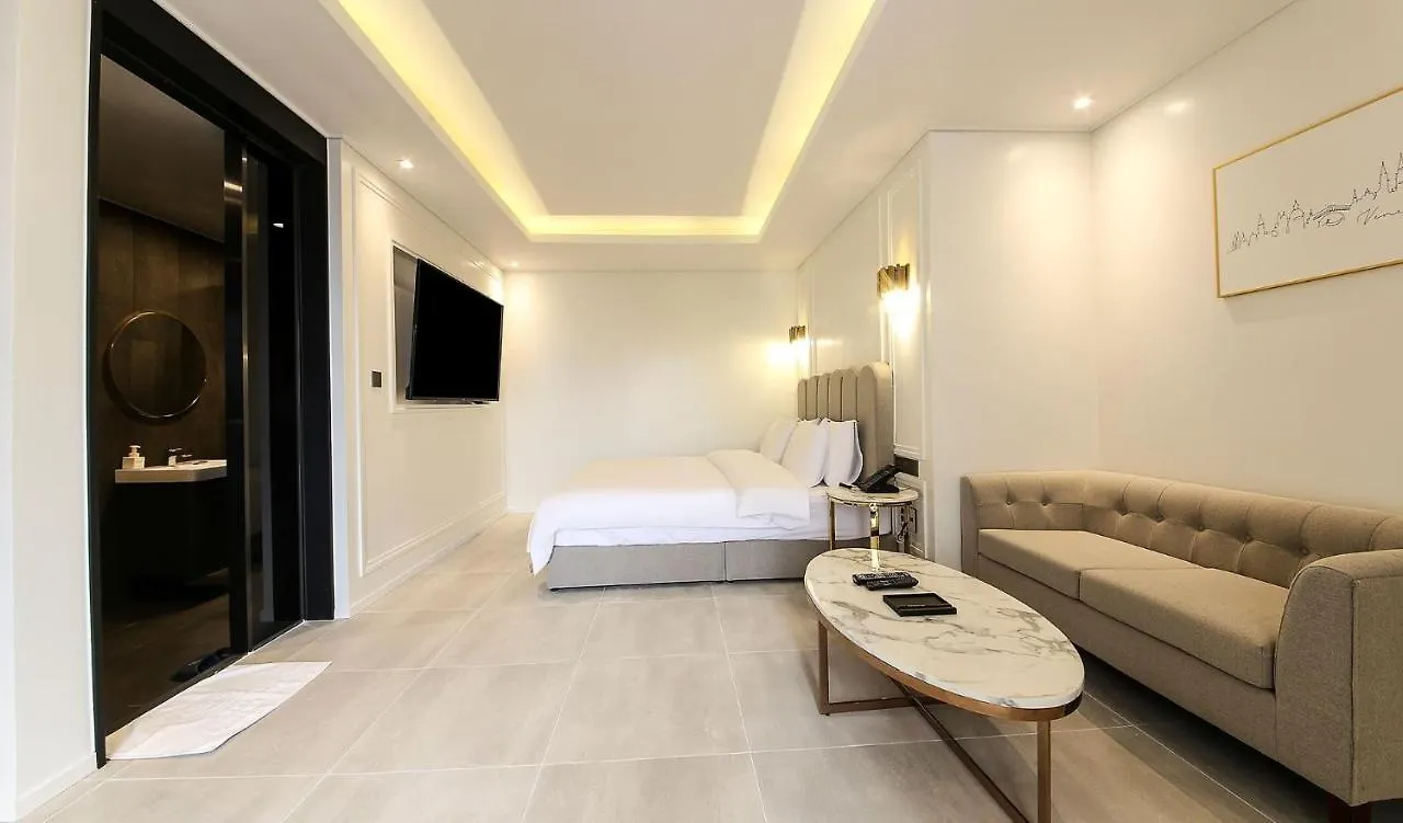 H Moment Hotel Songjeong Busan 3*,  Sydkorea