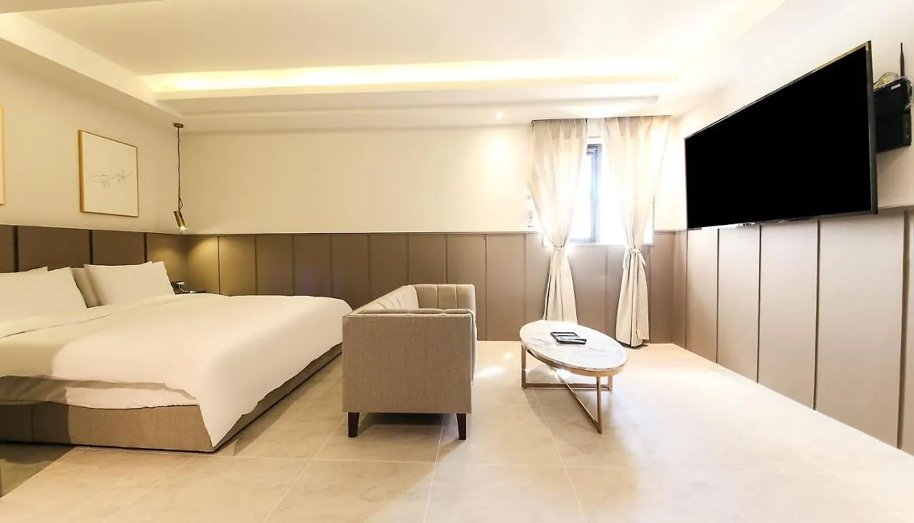 H Moment Hotel Songjeong Busan 3*,  Sydkorea