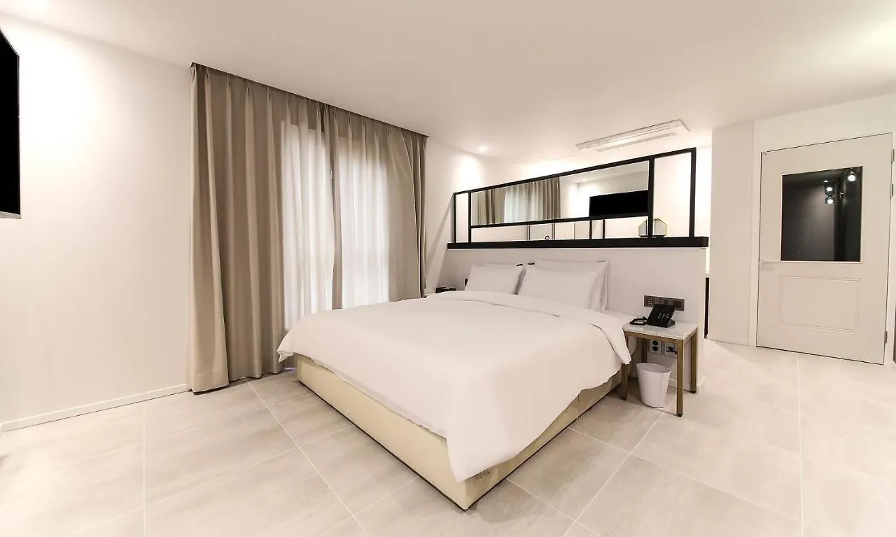 H Moment Hotel Songjeong Busan 3*,  Sydkorea