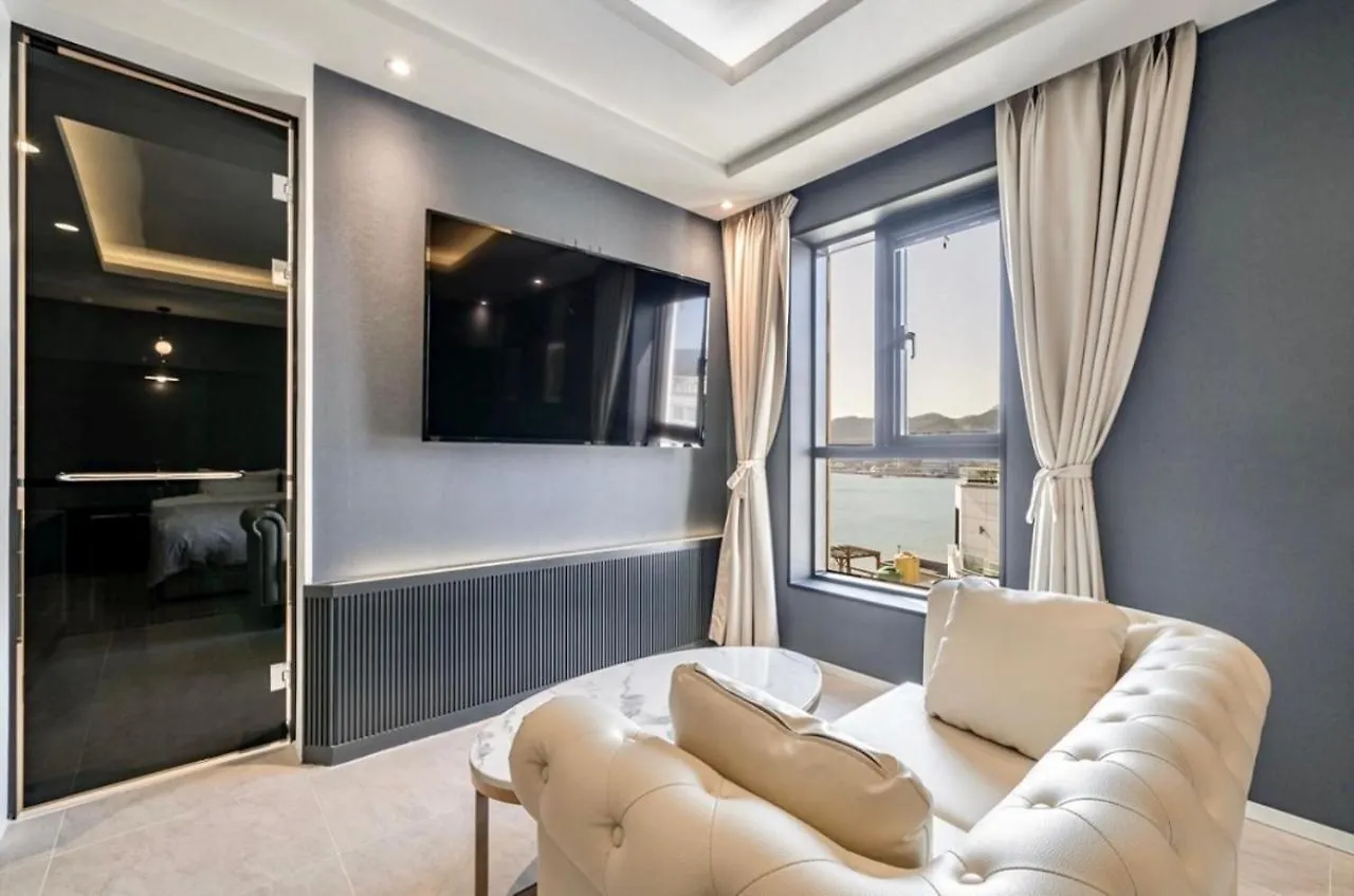 H Moment Hotel Songjeong Busan
