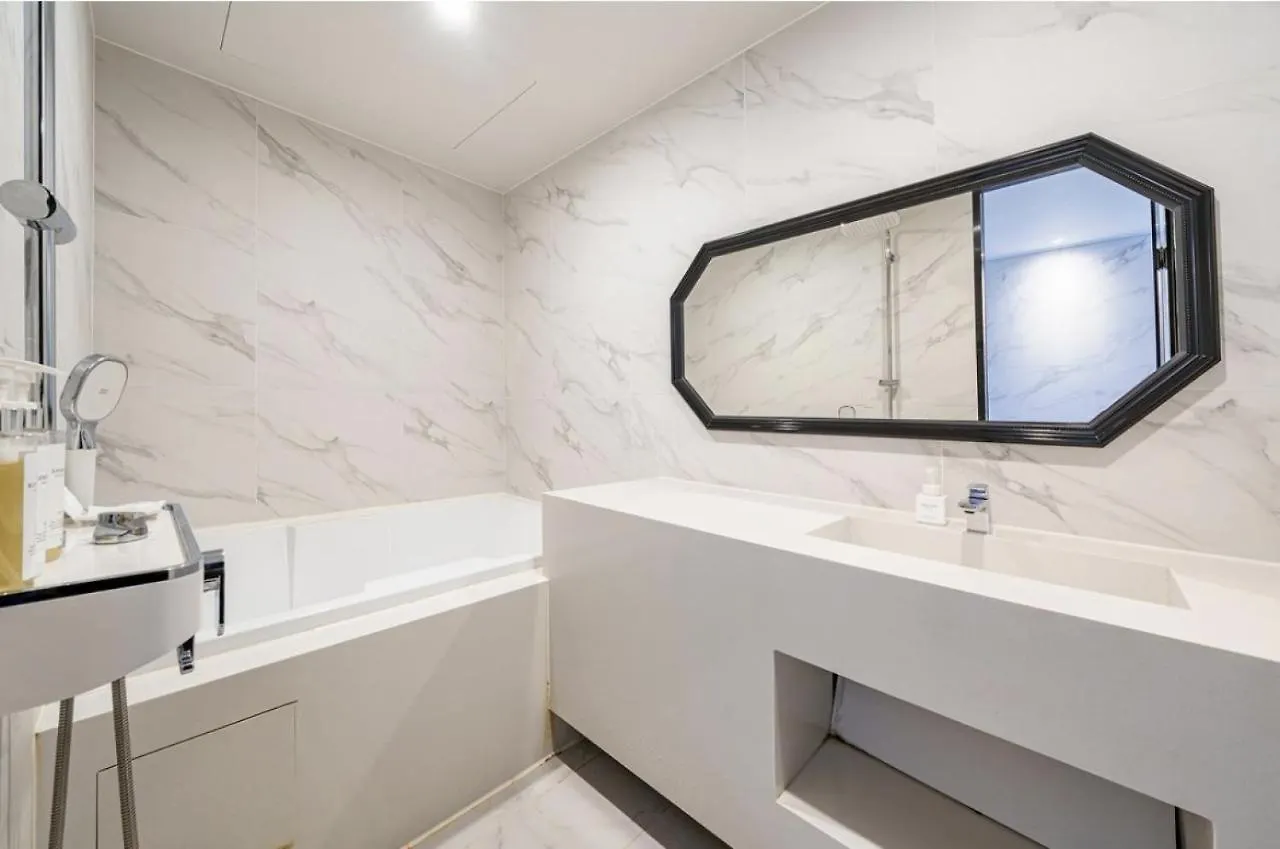 H Moment Hotel Songjeong Busan