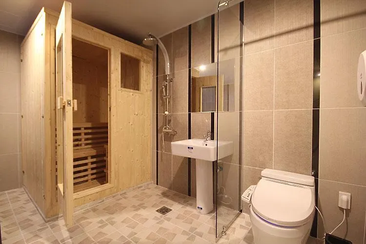 H Moment Hotel Songjeong Busan