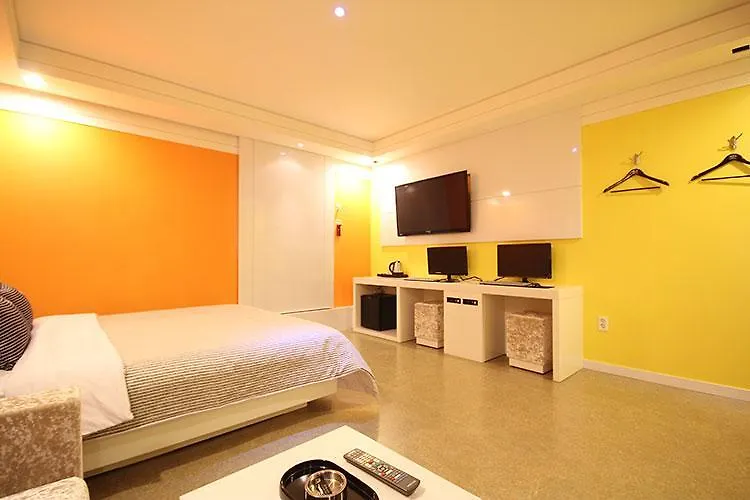 H Moment Hotel Songjeong Busan