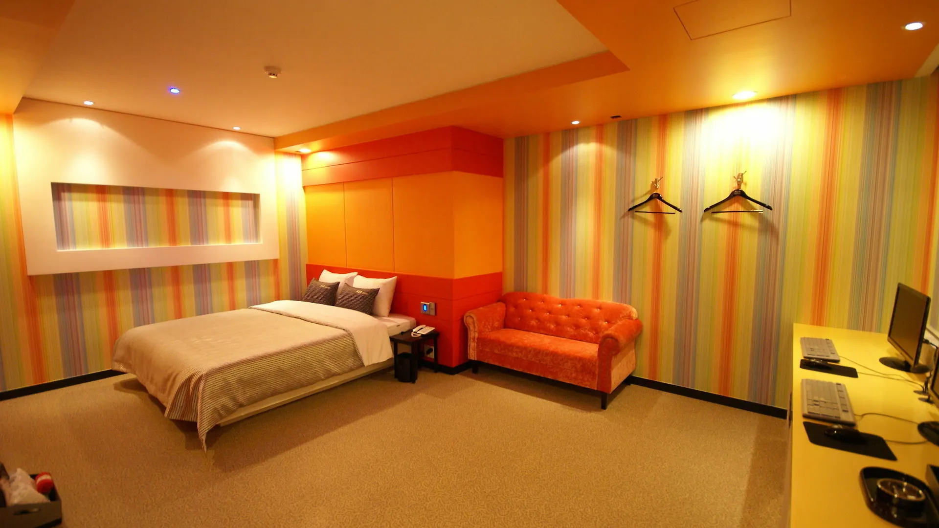 H Moment Hotel Songjeong Busan 3*,